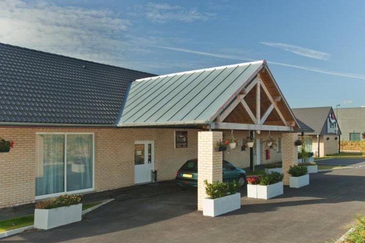 Hotel Fleur De Lys Hazebrouck Exterior photo